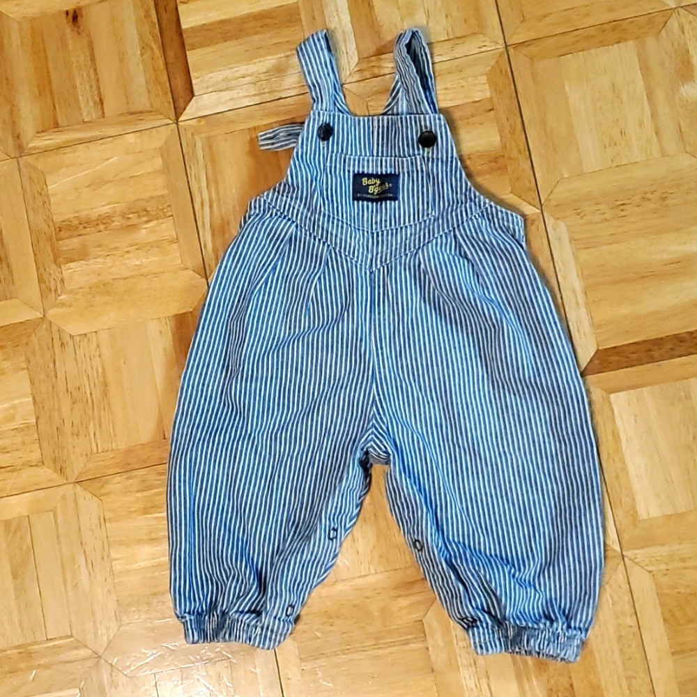 Kids overall size 6-9 months
